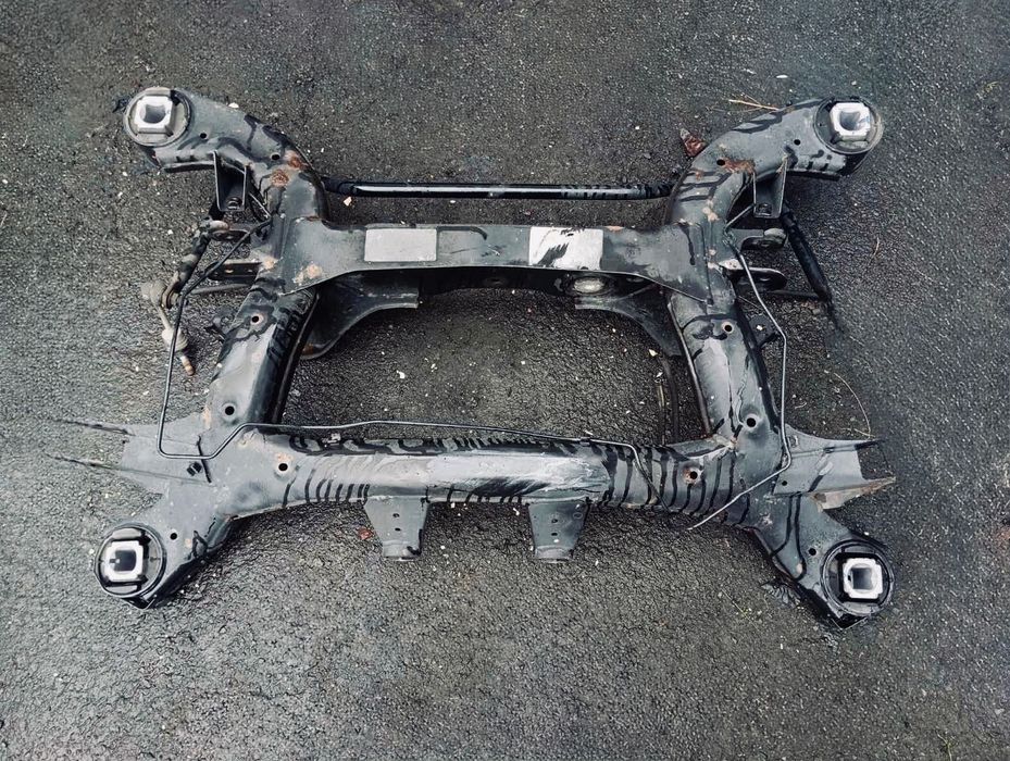 Підрамник задній бмв х5 е70 ф15 балка задня Bmw x5 e70 f15 подрамник