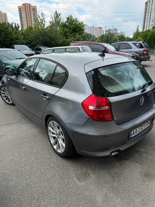 BMW 1 Series 2011 VIN WBAUD71060P528062 фото оголошення 3 з 24
