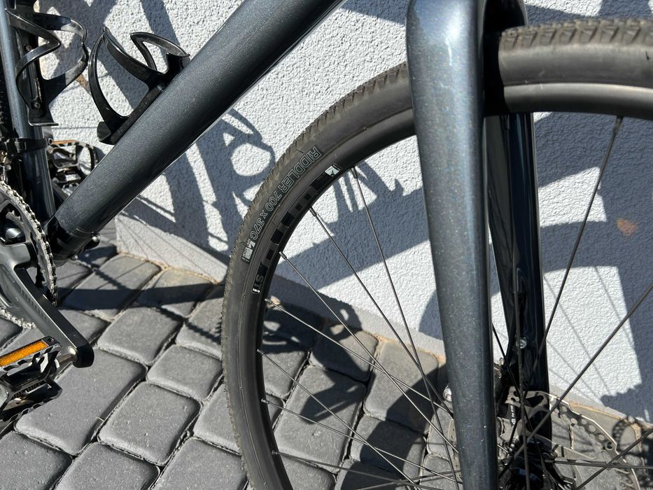 Cannondale Topstone 105 / rama M / Gravel