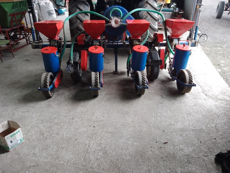 Śiewnik do kukurydzy