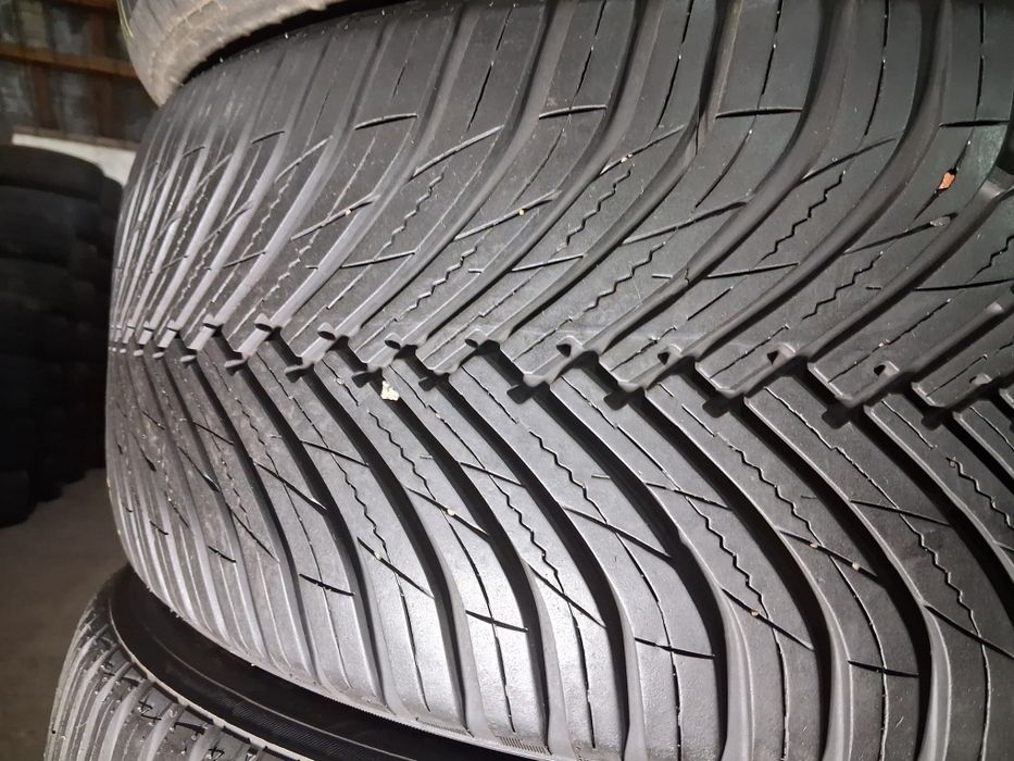 245/50 18 Maxxis Premitra шини б/в всесезонні ПАРА