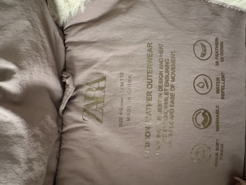 Пуховик Zara 110см зимова куртка
