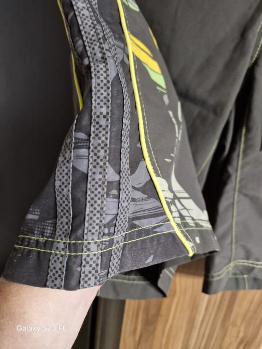 Spodenki krotkie męskie Adidas rozmiar M stan idealny