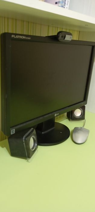 Комп'ютер стаціонарний