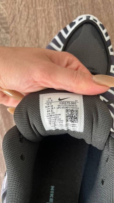 Кросівки Nike Shox