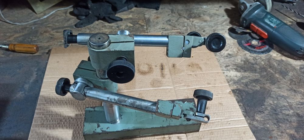 Продам индикаторную стойку