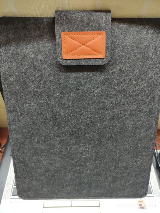 Чохол для ноутбуків