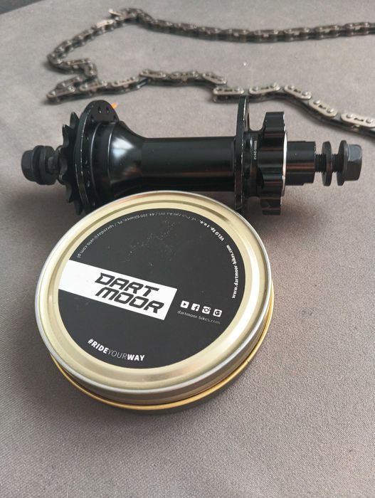 Sprzedam piastę rowerowa 13t z łańcuchem dartmoor 1/8