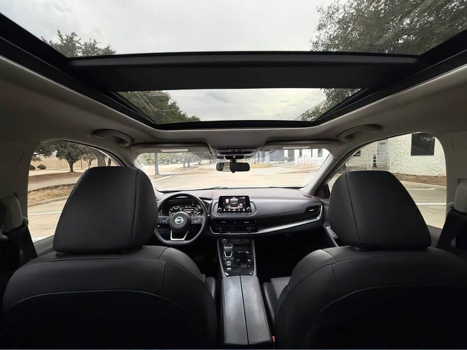 Nissan Rogue      2021