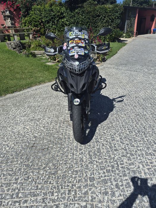 Benneli trk 502x