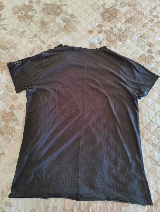 T-shirt Le Temps des Cerises tam. L em muito bom estado