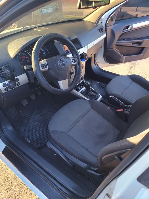 Opel Astra H. 1.9 TDI