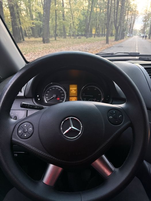 Vito 639 2011р 8+1