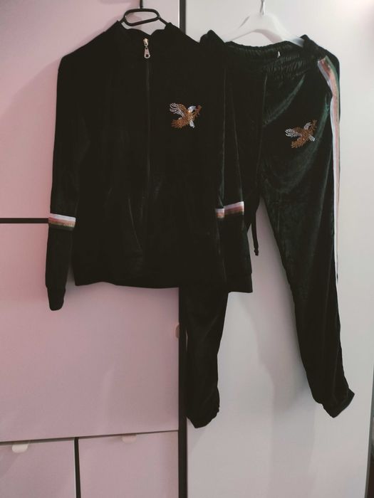 Nowy welurowy dres s/m