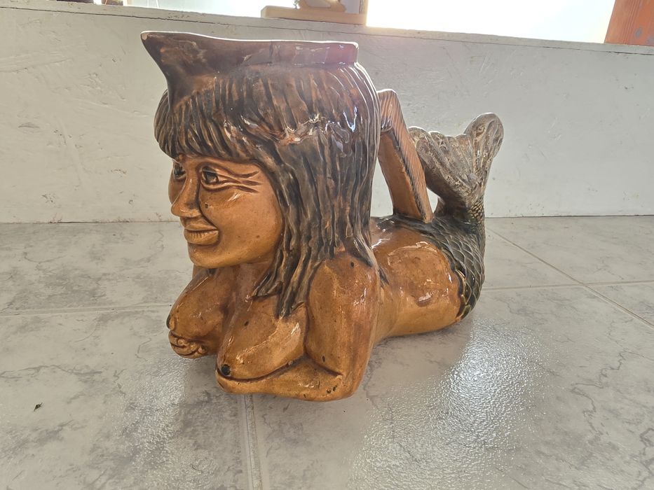 Jarro Antropomórfico Sereia