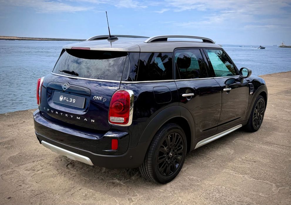 MINI Countryman One D