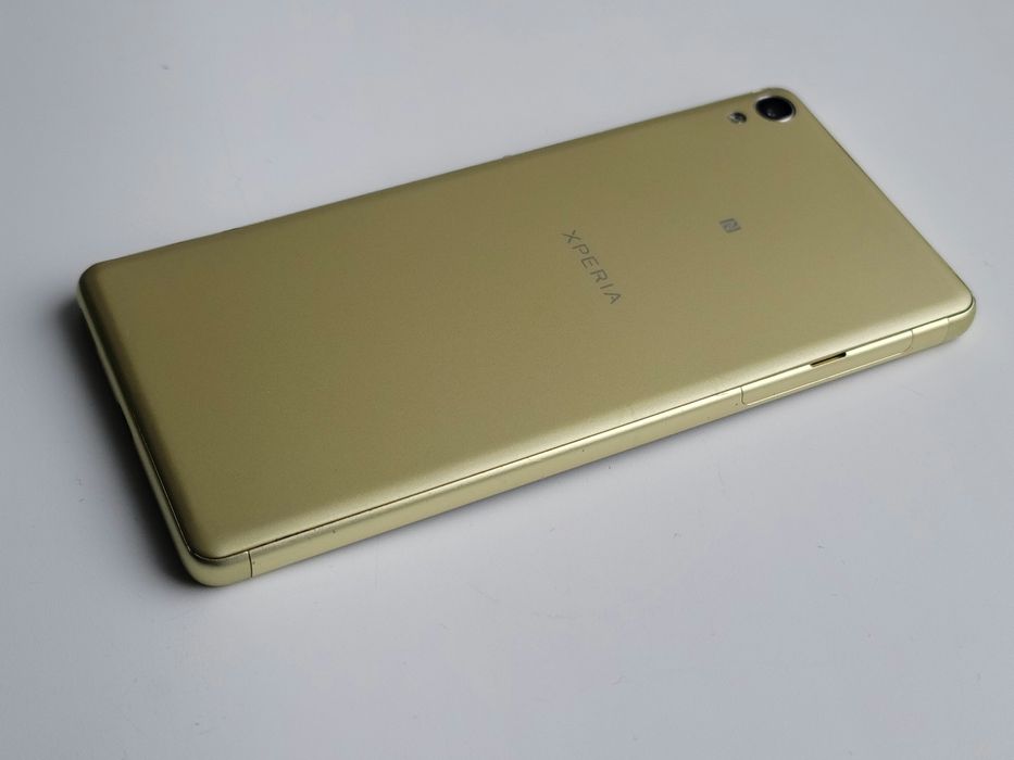 Sony Xperia XA Lime Gold F3115 1 SIM