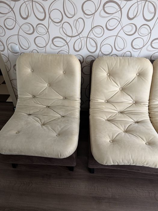 Кутовий замшевий модульний диван