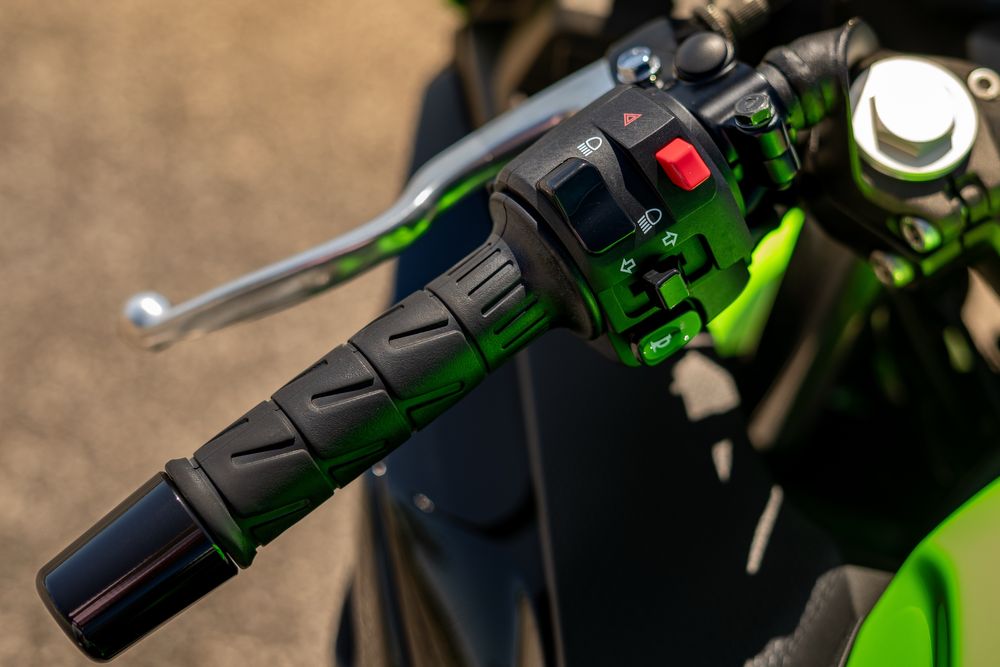 Kawasaki Ninja 500 SE 2024