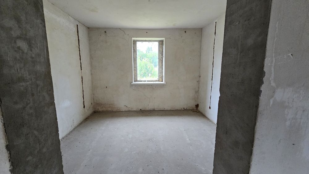 Будинок 85м2 з земельною ділянкою