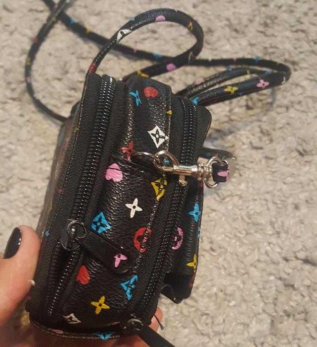 Новая,стильная,классная сумочка-барсетка-кошелек louis vuitton