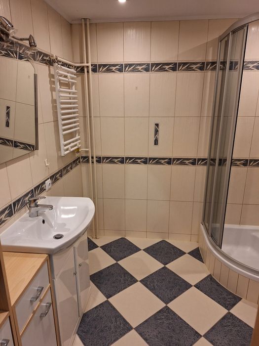 Sprzedam mieszkanie 64m2, 3 pokojowe.