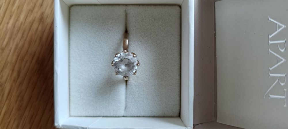 Pierścionek złoty duża cyrkonia Apart 21