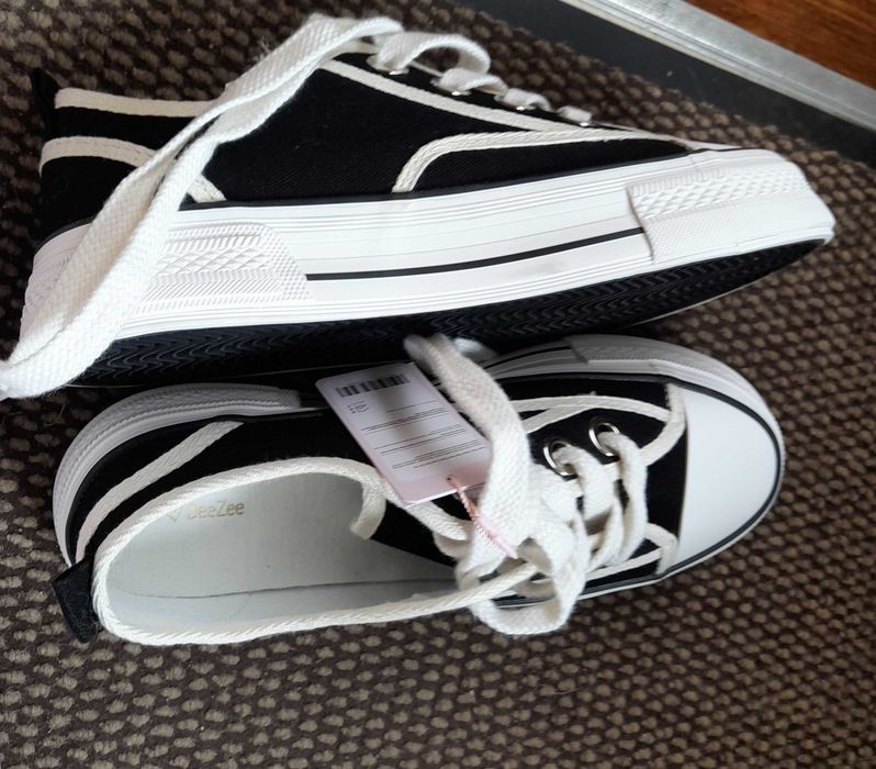 Nowe Trampki damskie DeeZee r.40 biało - czarne