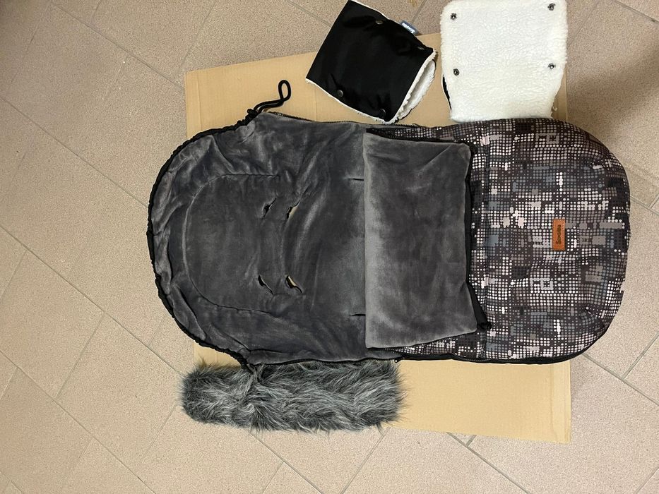 Śpiworek i mufki Sensillo