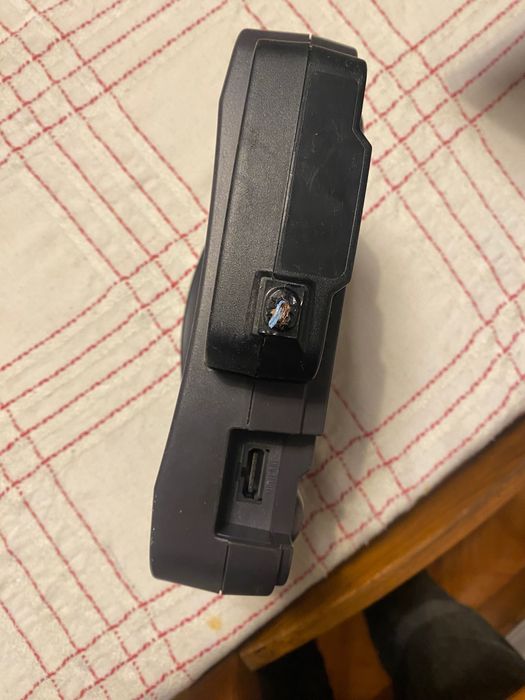 Nintendo 64 com 2 comandos e 8 jogos