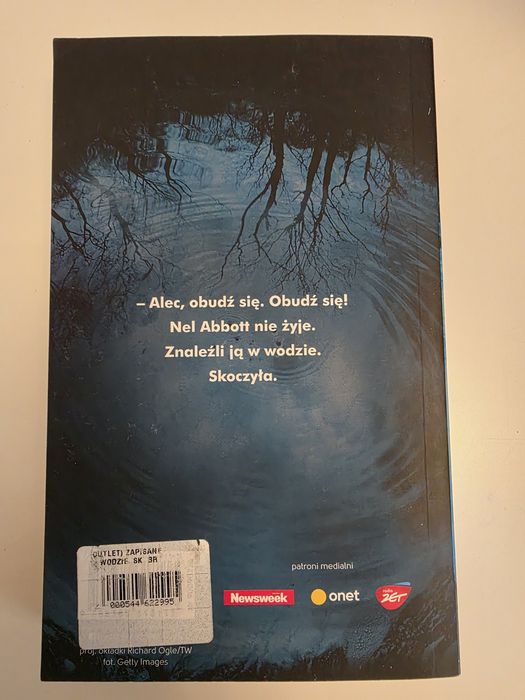 Paula Hawkins "Zapisane w wodzie"