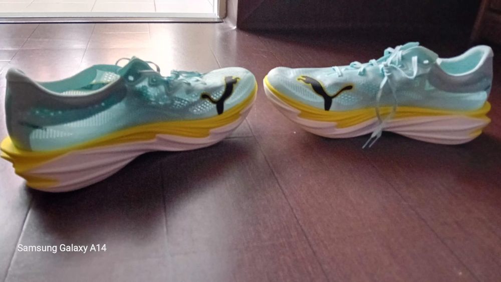 Puma Deviate Nitro Elite 4 - 45 (com caixa)