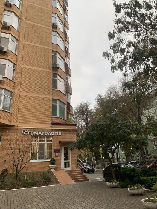 Здам 2ох кімнатну розкішну квартиру на 5ій ст.Фонтану