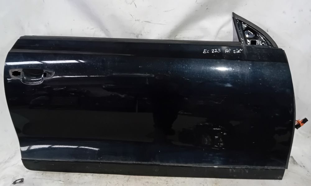 Porta frente direita VOLKSWAGEN Scirocco (137, 138)