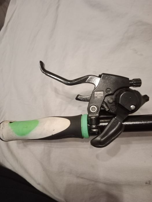 Kierownica 65cmm  Plus klamkomanetki 3x7 plus mostek 100mm