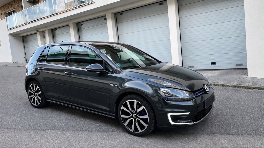 Volkswagen Golf — fotografia 3