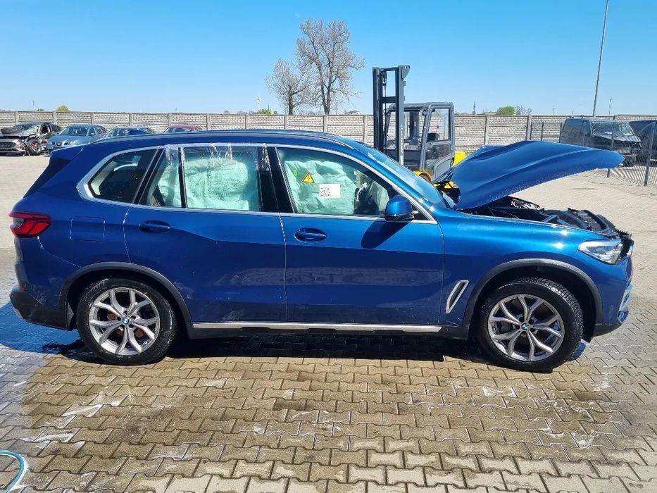 BMW X5 BMW X5 XDRIVE 45E PLUG IN Automat Skóry 286 + 113 KM Hybryda 2020