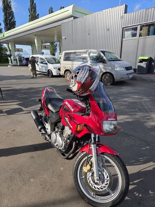 Продам Honda CB500S в гарному стані.