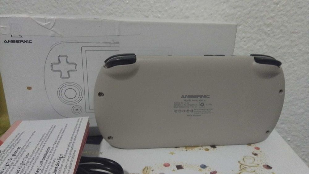 Consola Portátil Anbernic RG40XX H - Cinza - Nova!!