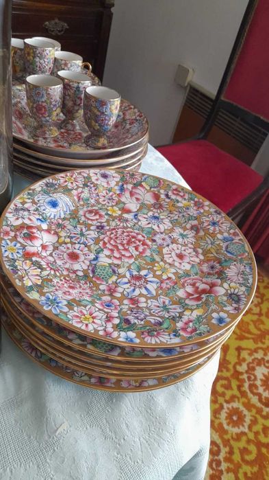 Serviço de Loiça Mil Flores Macau 109 Peças