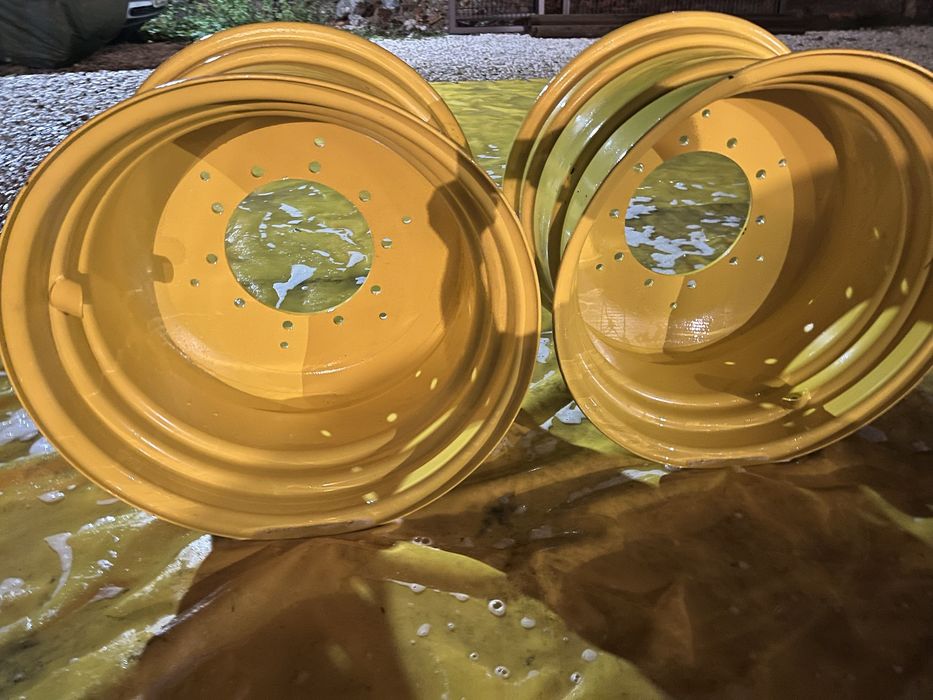 Felgi John Deere 20/28 opona 600/60 r28