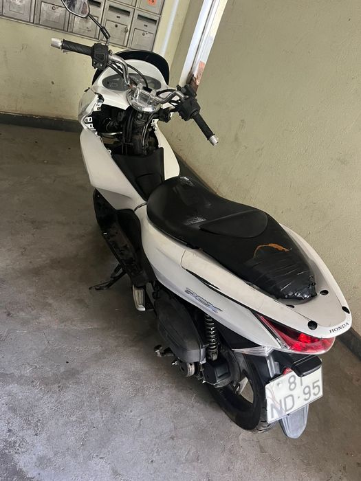 Honda pcx 125cc ano 2011