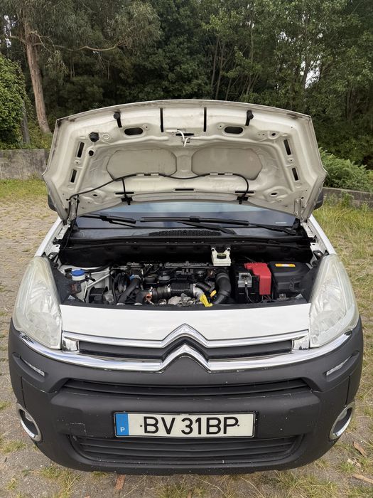 Citroen berlingo 1.6 hdi automática 3 lugares