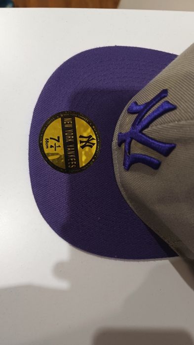 Czapka z daszkiem new era