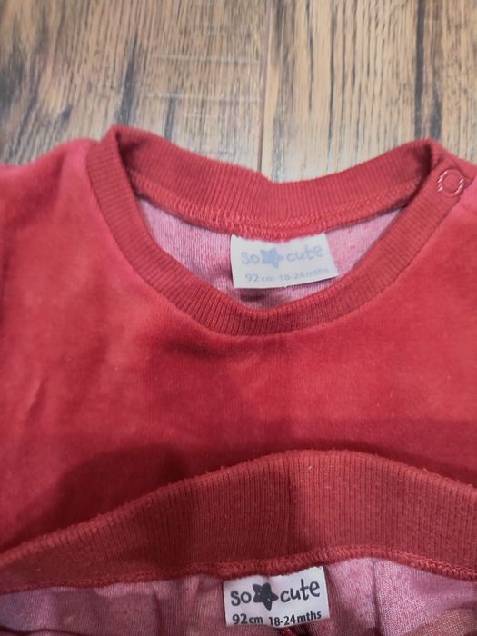 Spodnie i bluza czerwona dziewczęca