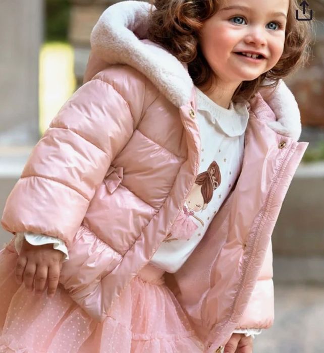 Куртка для дівчинки іспанського бренду Mayoral на 6-9 місяців