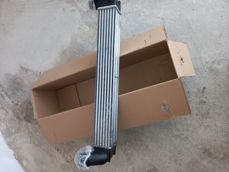 Радіатор інтеркулера Рено Мегано,Сценнік 1,5 дізель