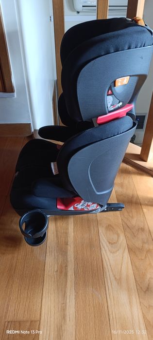 Cadeira Auto 2/3 Chicco com isofix
