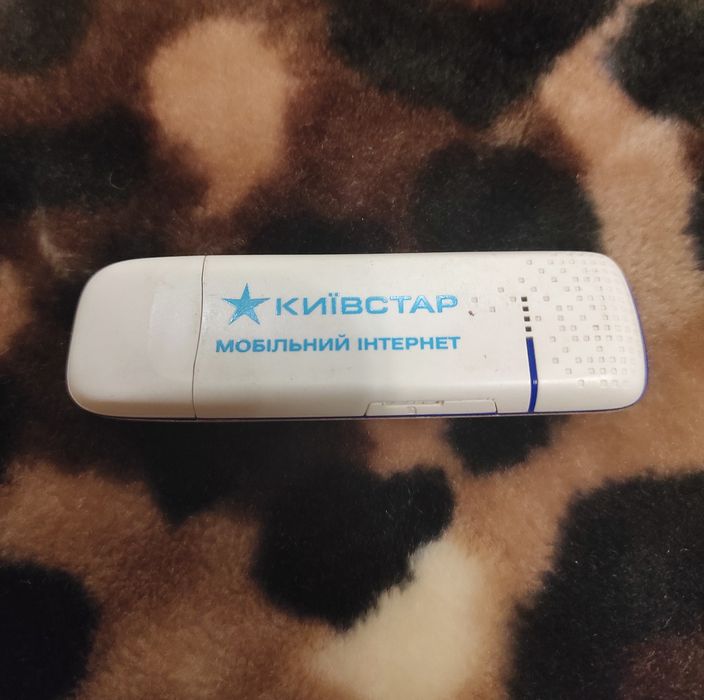 ZTE MF100 3G GSM модем Київстар