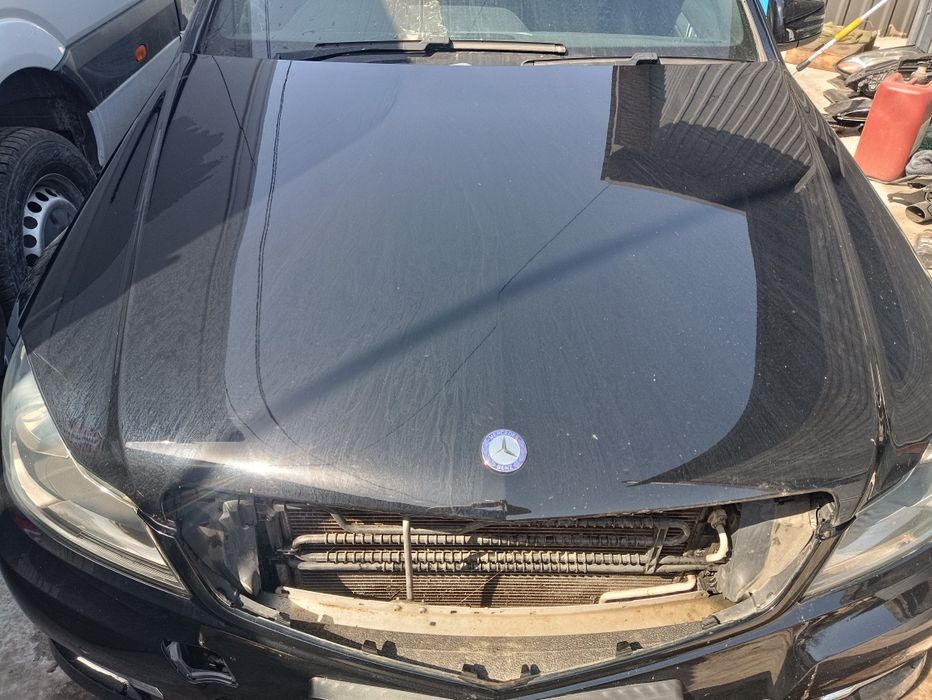 Капот W204 рест Мерседес